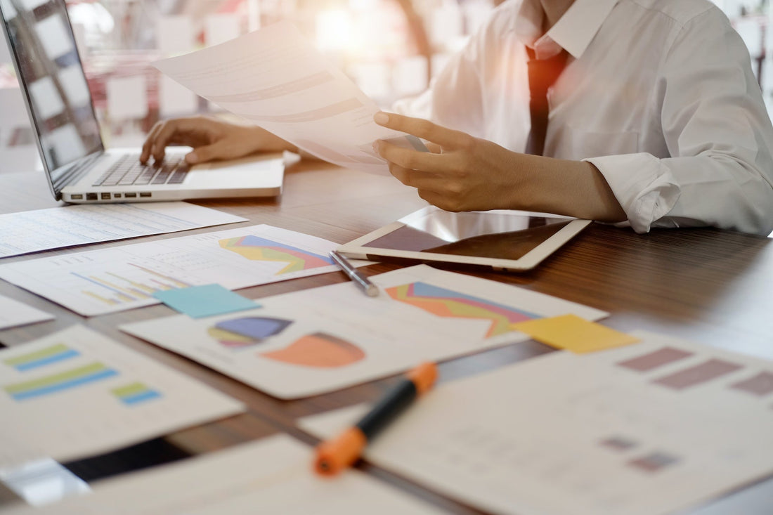 A Comprehensive Guide to Maximizing ROI with Custom Print and Logo Promotions - 3Thirty3 Custom Printing Company